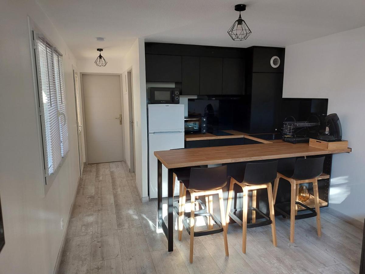 Appartement T2 Agde Centre A 10 Mn Des Plages Экстерьер фото